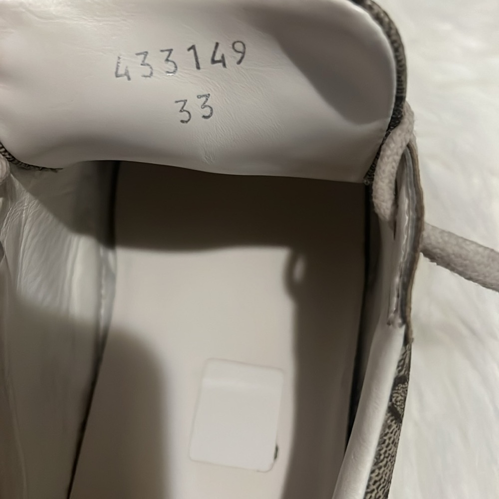 Cute GUCCI children's sneakers, unisex, European Size 33, excellent condition. - Picture 11 of 11